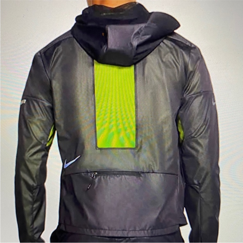Nike Men's Running Jacket MED